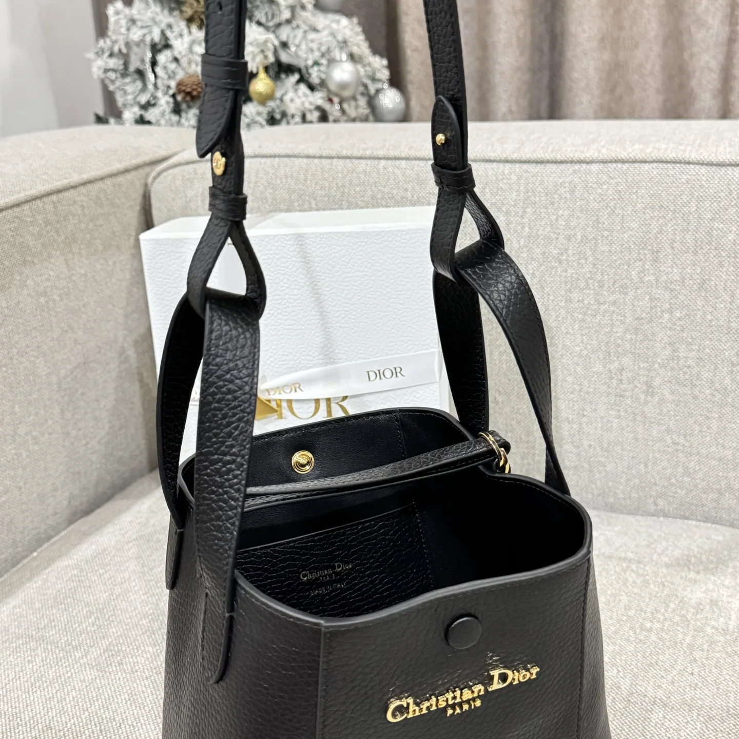 디올 블랙 스몰 버킷 가방 상세 이미지 7
