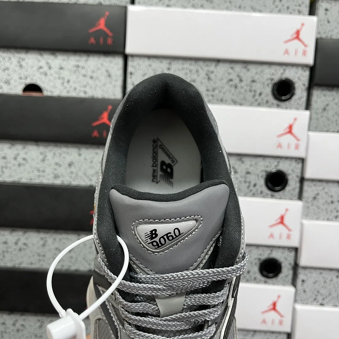 뉴발란스 [C] 9060 U9060ORB 202214 New Balance 9060 상세 이미지 4