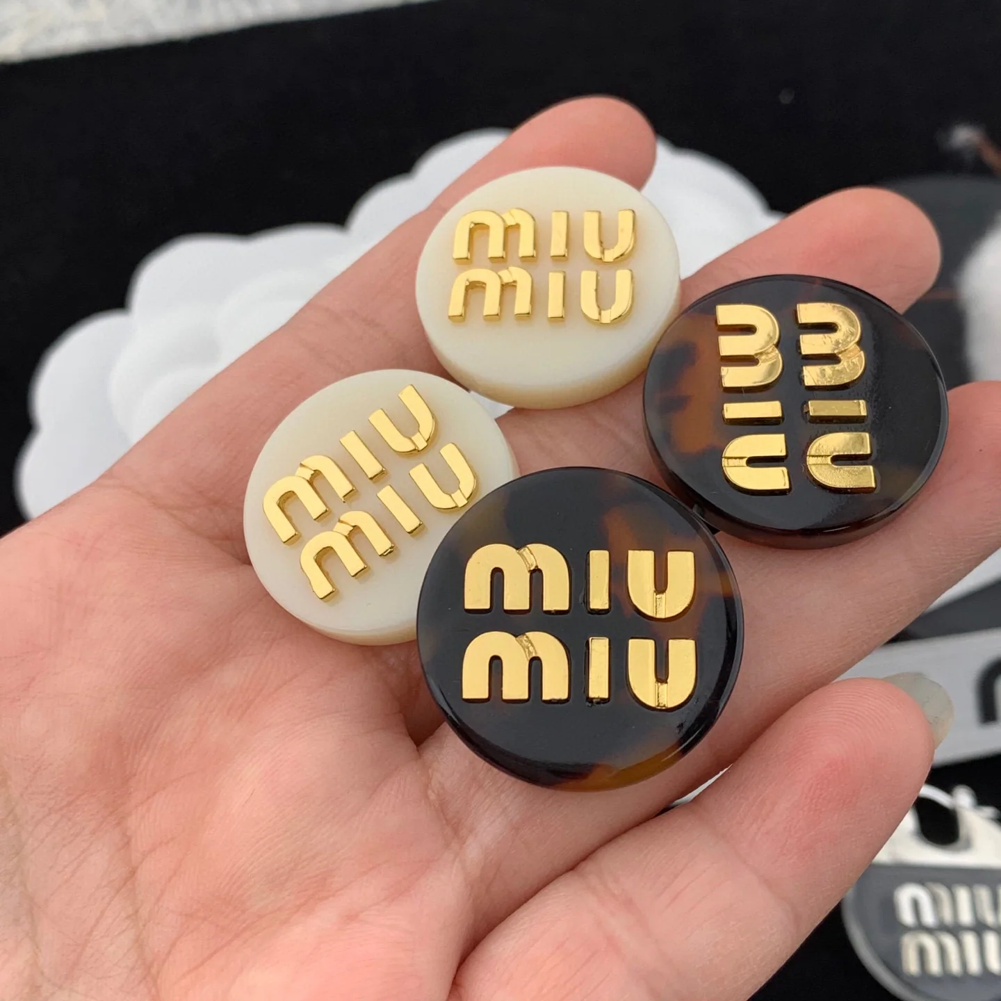 미우미우 귀걸이 61168 Miu Miu Earrings 상세 이미지 8