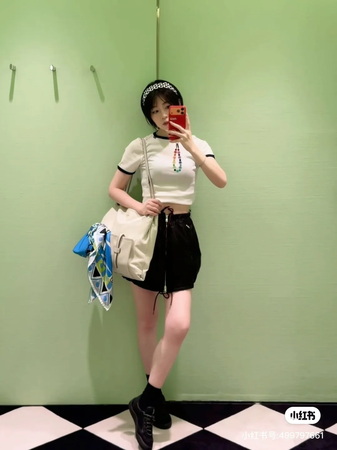 프라다 나일론 드로스트링 미니스커트 상세 이미지 9