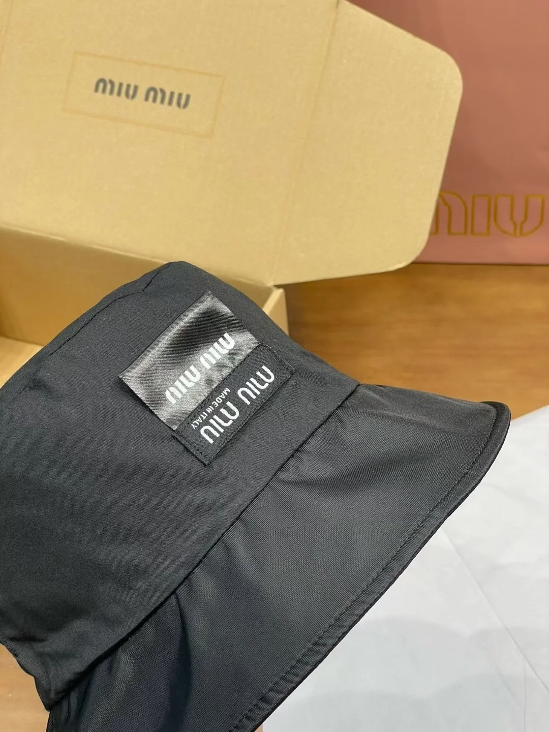 미우미우 모자 81306 Miu Miu Cap 상세 이미지 6