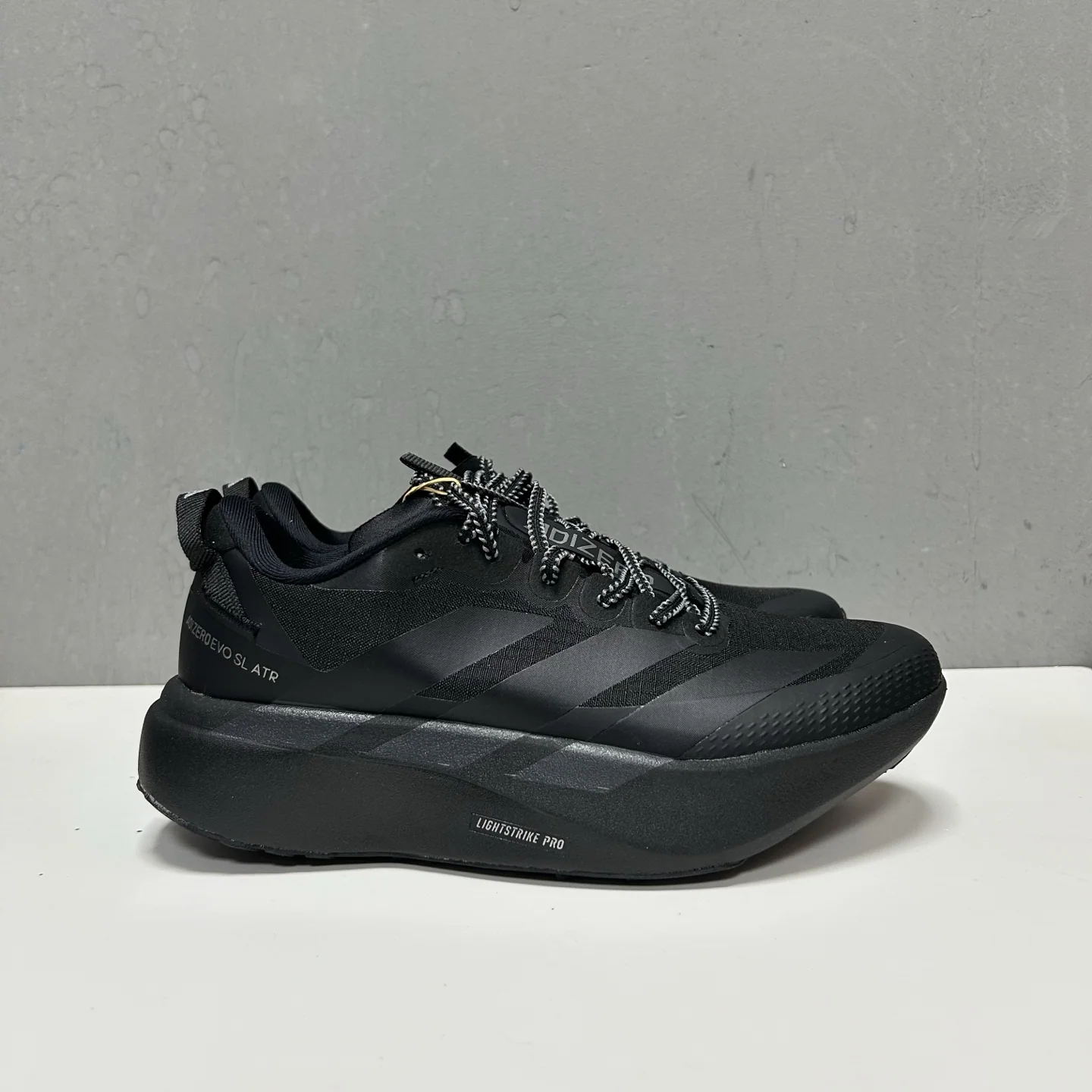 아디다스 신발 157703 Adidas Sneakers