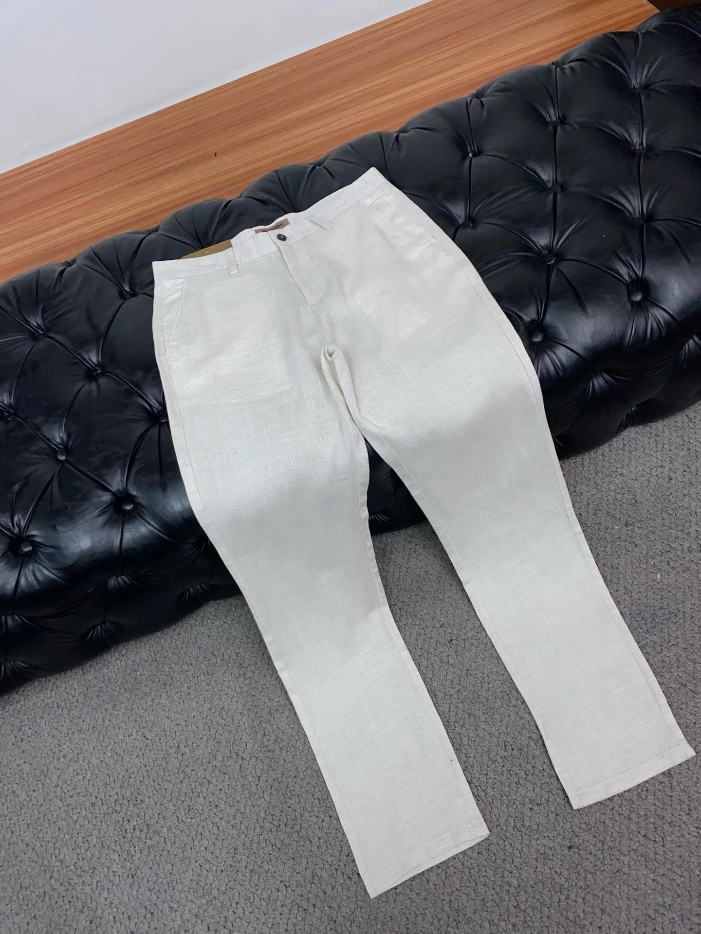 버버리 워시 데님 남성 바지 2026 SS 상세 이미지 6