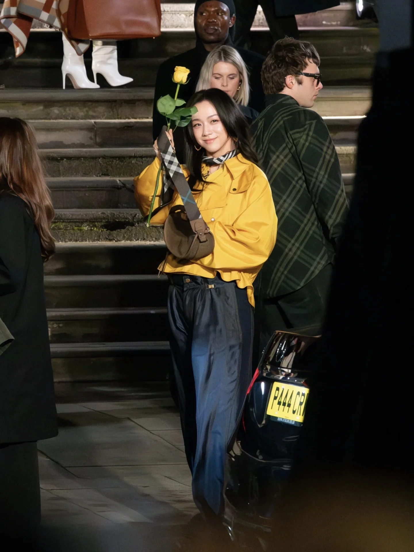 버버리 여성 자켓 상세 이미지 3