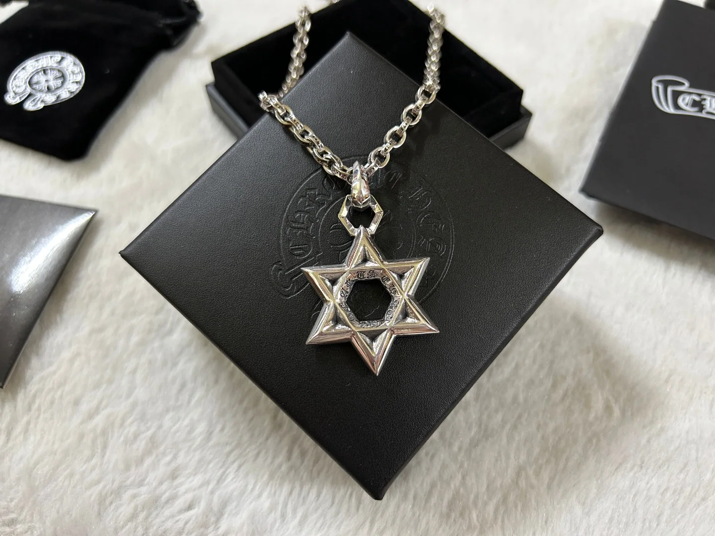 크롬하츠 육각별 목걸이 상세 이미지 5