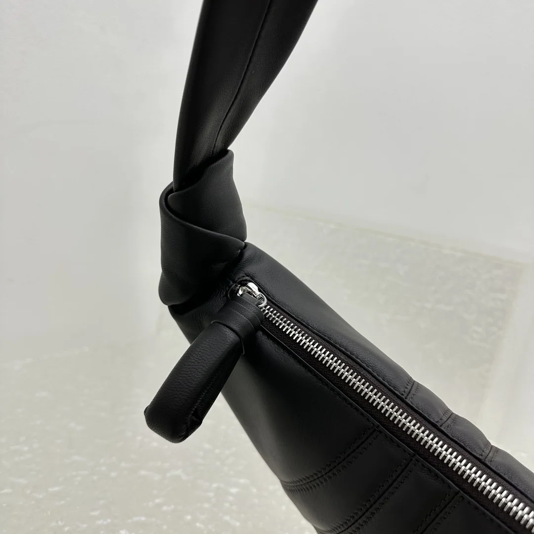 르메르 가방 상세 이미지 5