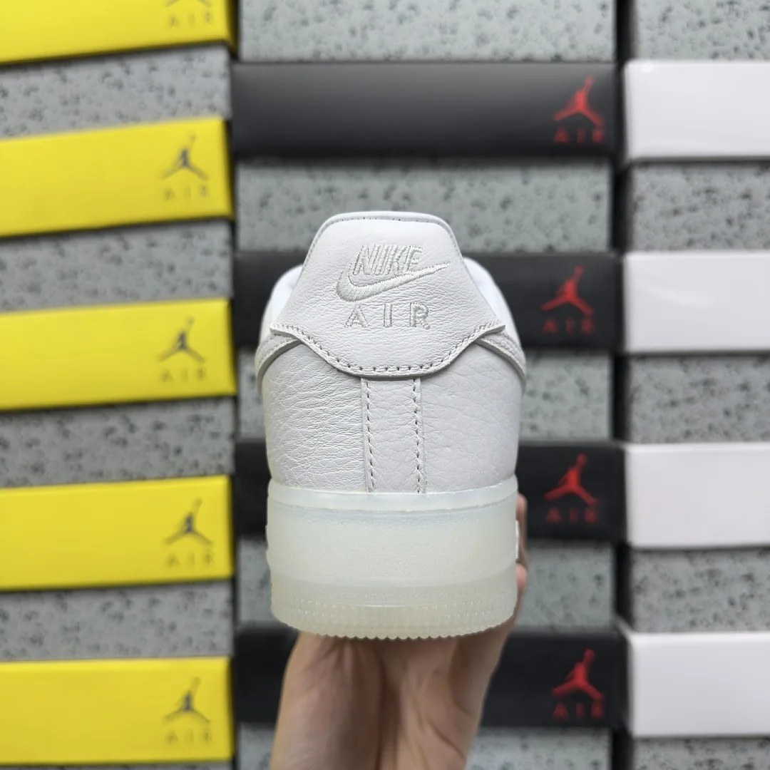 나이키 [MAX] 에어 포스 1 로우 CZ8065-101 201750 Nike Air Force 1 Low Drake NOCTA 상세 이미지 8