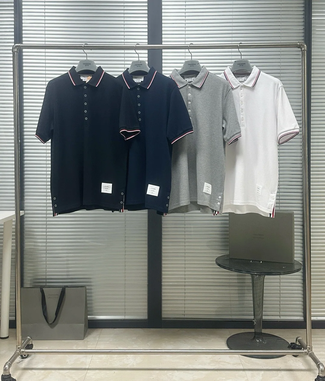 톰브라운 남성 메시 반팔 폴로셔츠 142895