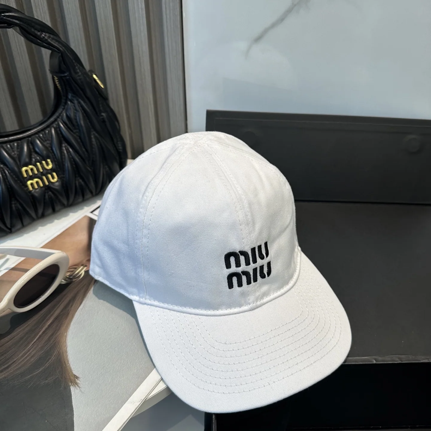 미우미우 모자 81113 Miu Miu Cap 상세 이미지 7
