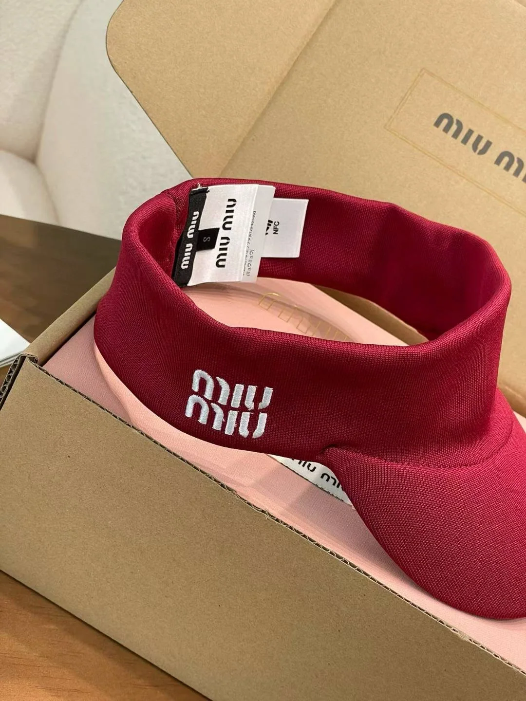 미우미우 모자 80917 Miu Miu Cap 상세 이미지 5