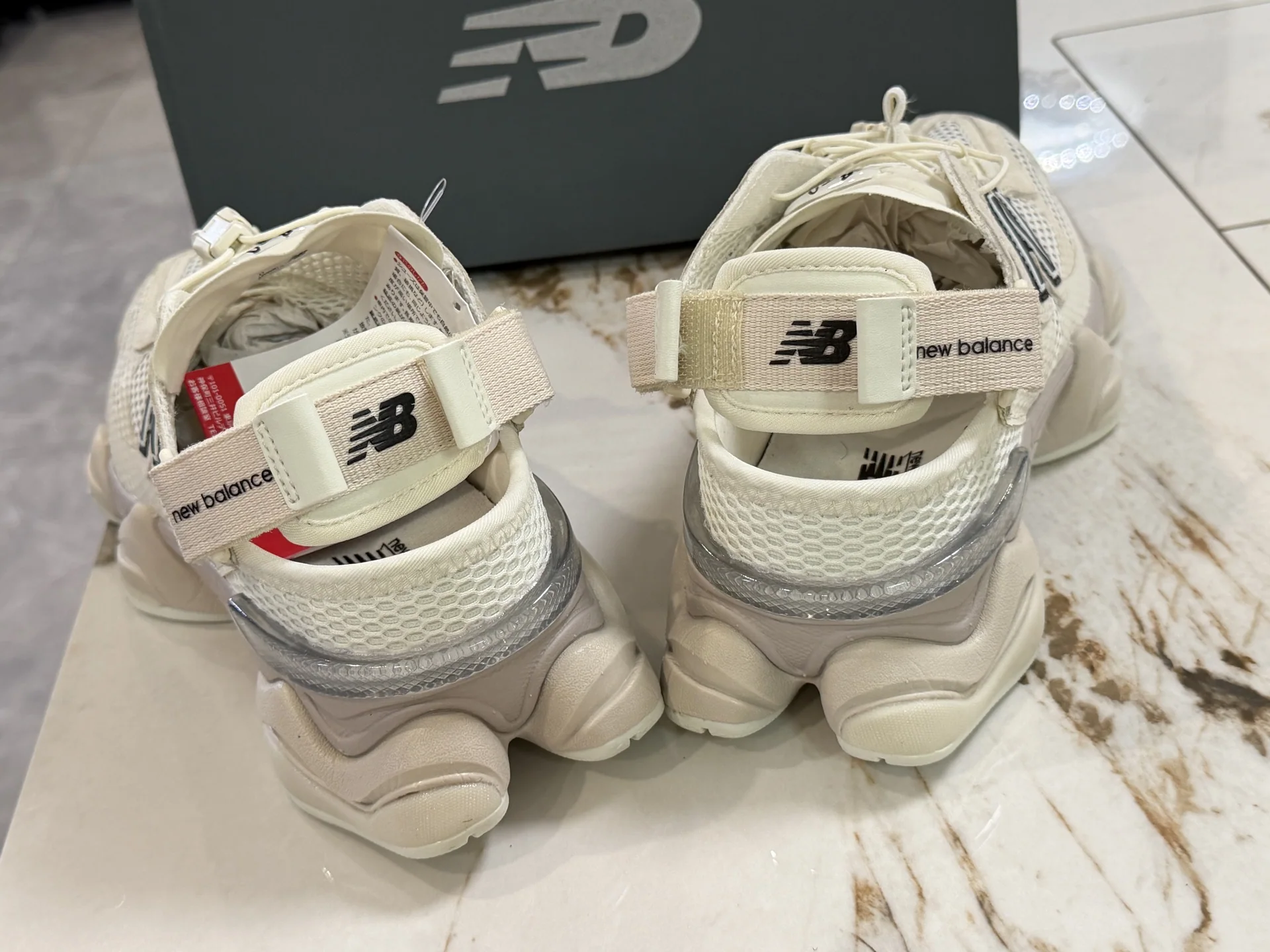뉴발란스 NB9060 뮬 샌달 상세 이미지 8