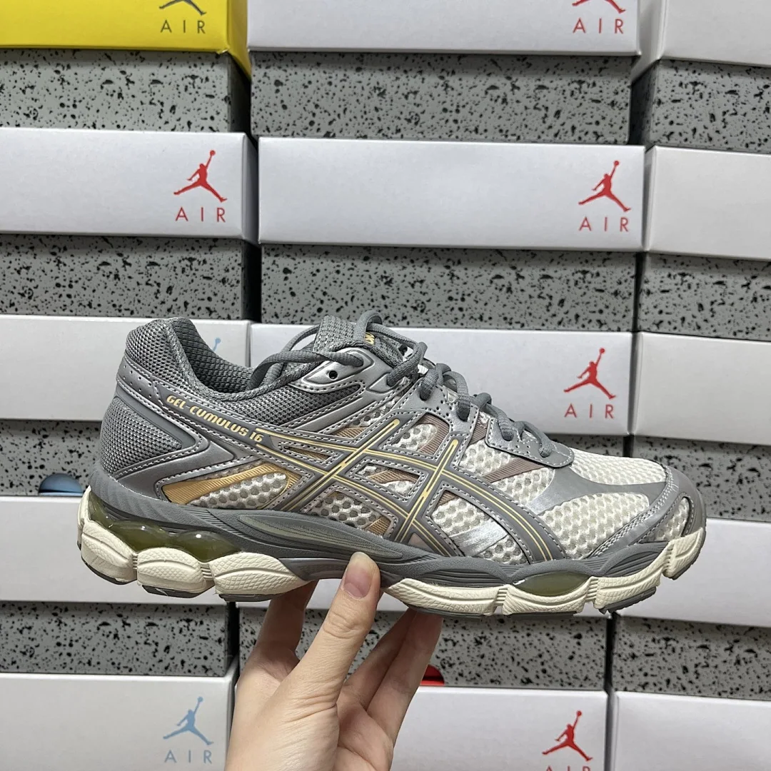 아식스 [TOP] 젤 큐뮬러스 16 1203A733-101 200299 Asics Gel-Cumulus 16 Cream Clay Grey 상세 이미지 3