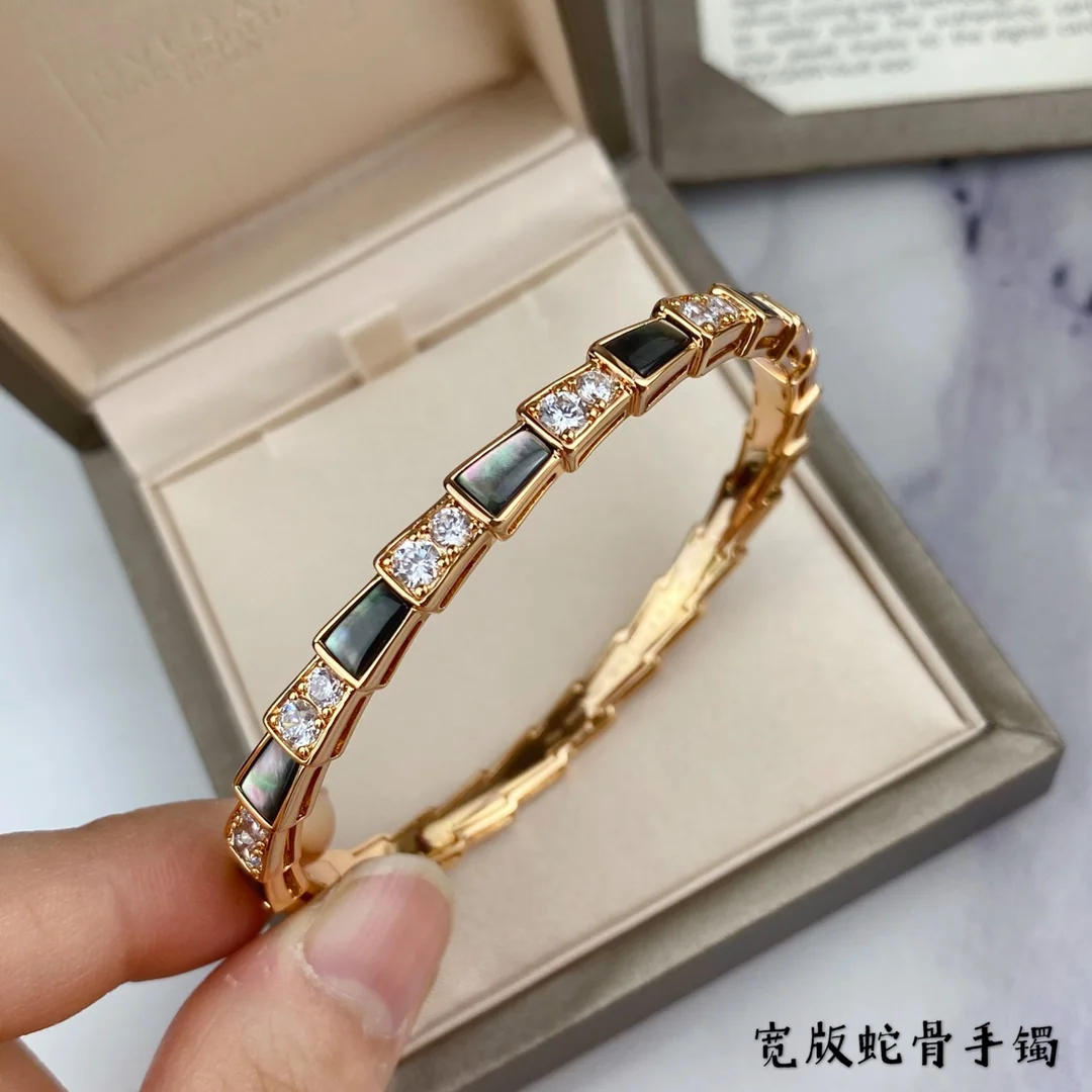 불가리 그레이 자개 스네이크 뱅글 팔찌 상세 이미지 7