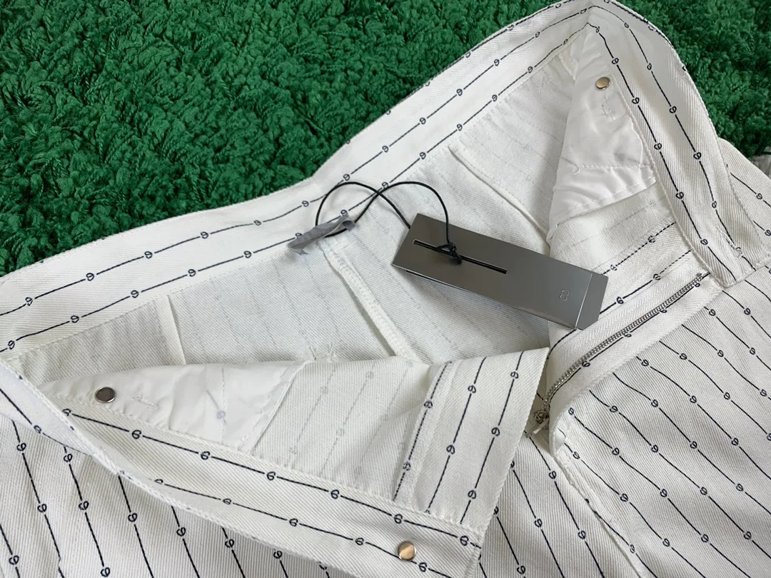 디올 하트 자수 스트라이프 데님 반바지 4499 상세 이미지 5
