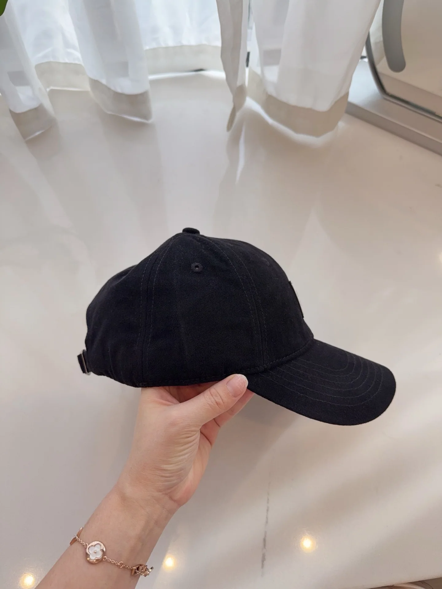 미우미우 모자 81343 Miu Miu Cap 상세 이미지 7