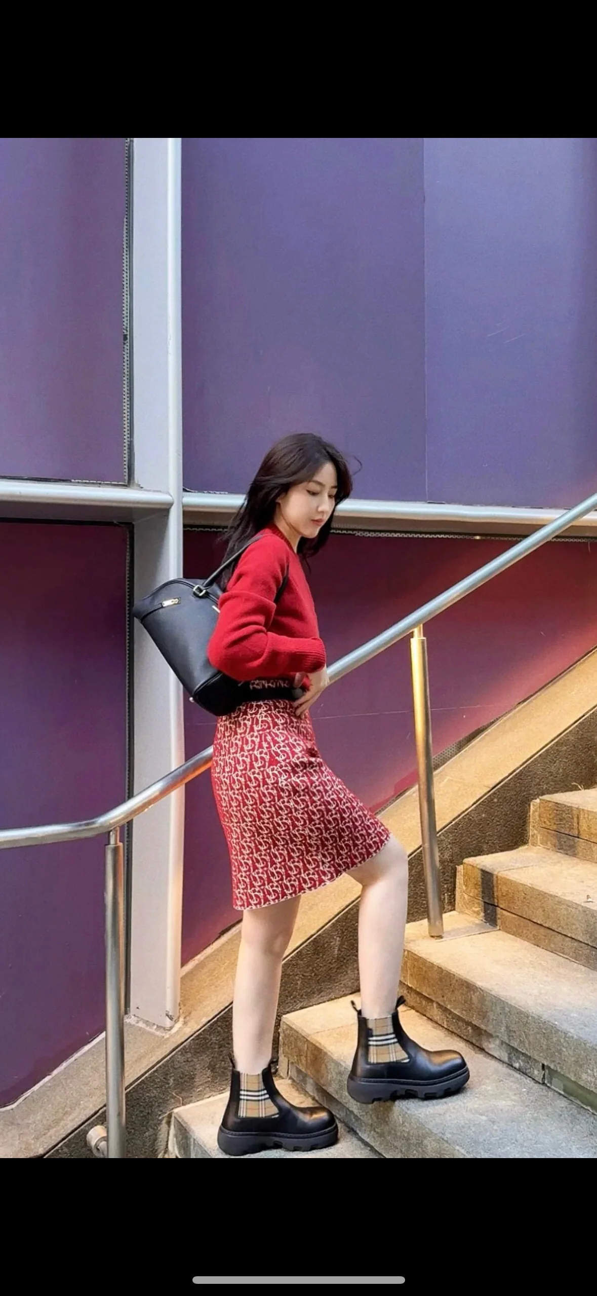 버버리 가방 상세 이미지 6