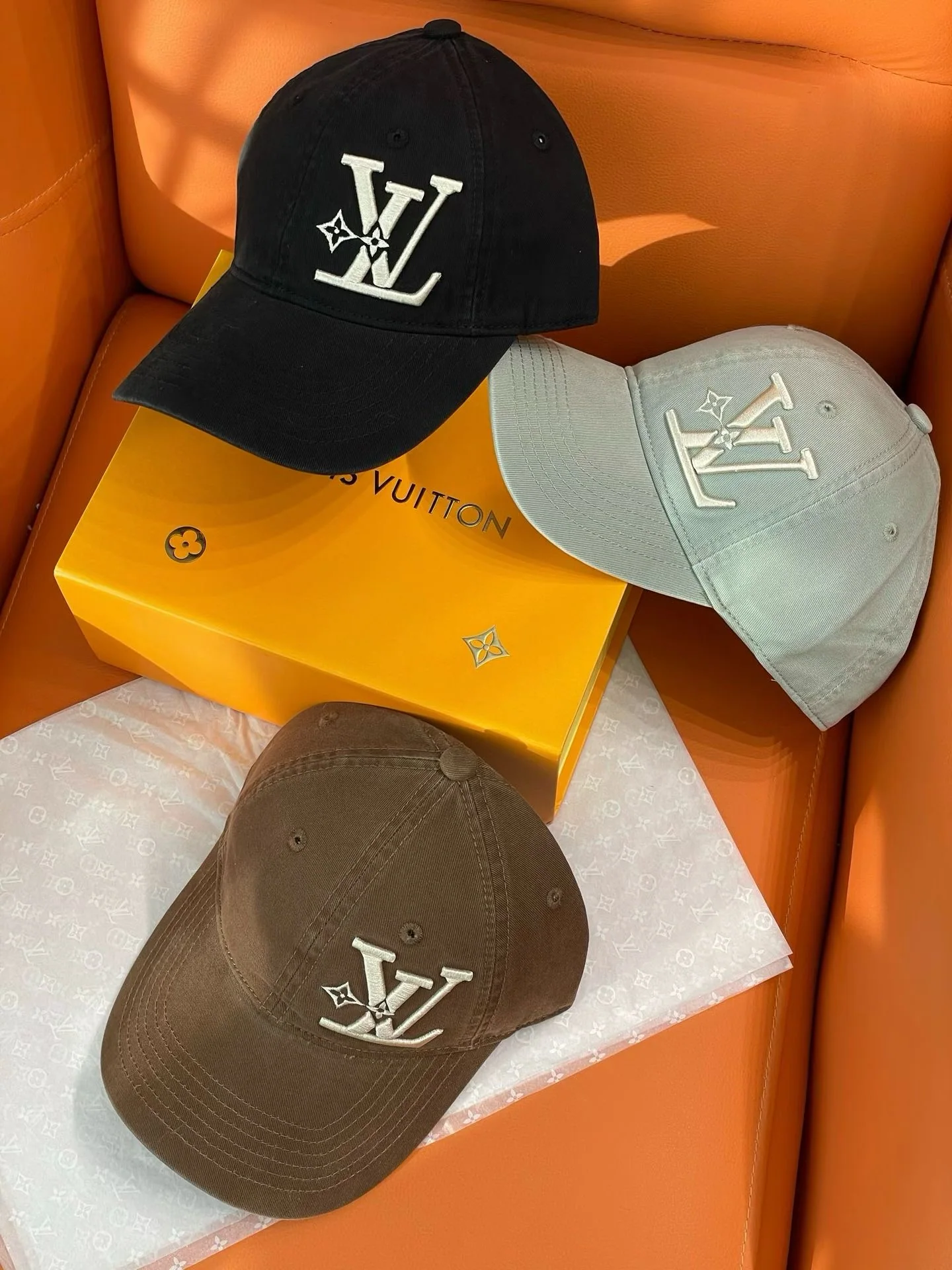 루이비통 3D 자수 LV 로고 야구모자 상세 이미지 3