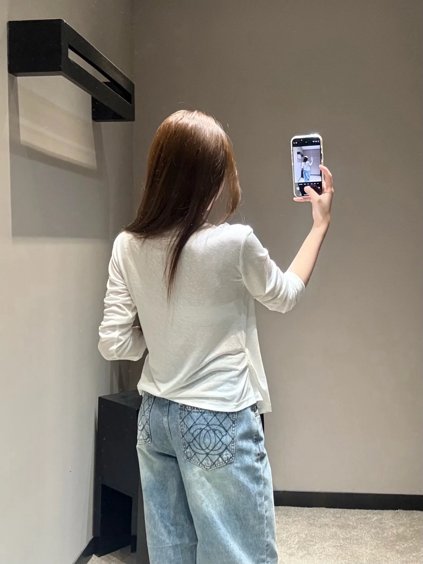 폴로 크리미 화이트 플리츠 여성 가디건 상세 이미지 3