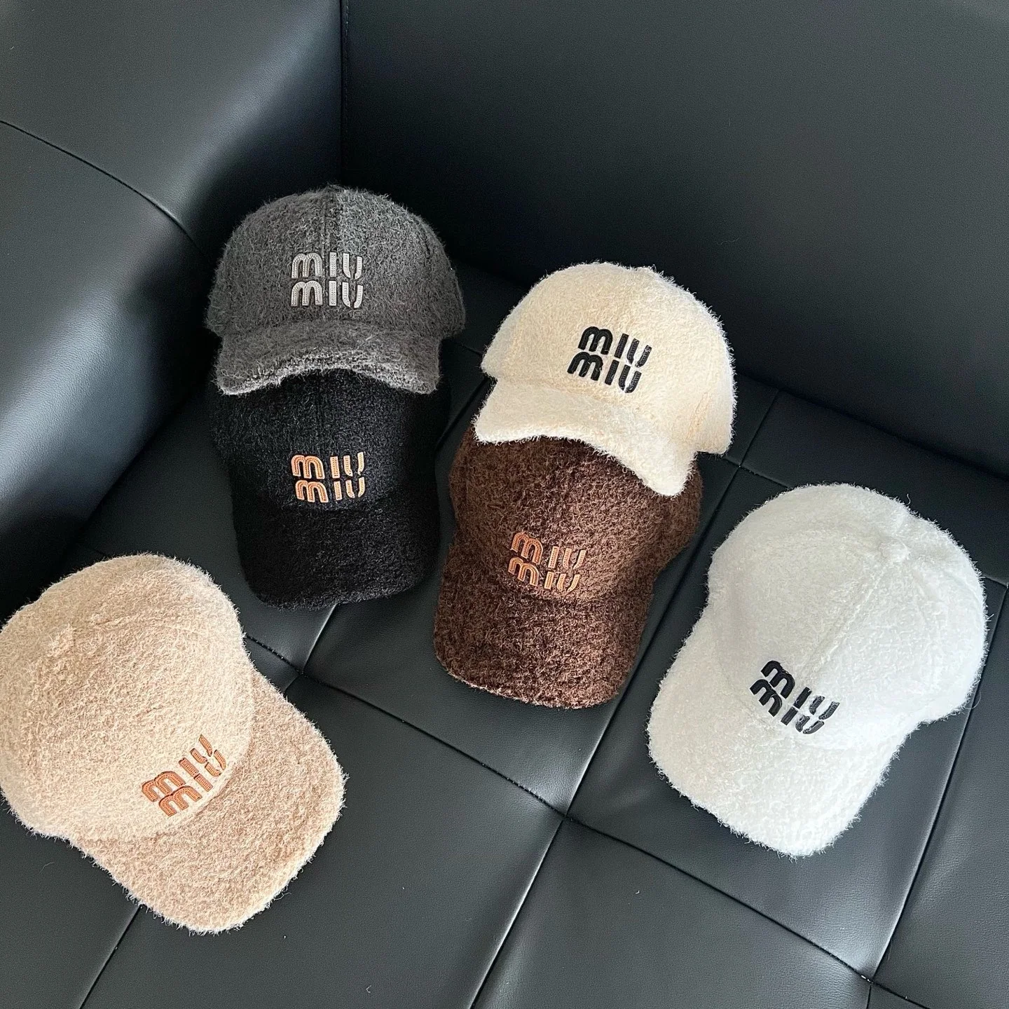 미우미우 모자 81397 Miu Miu Cap 상세 이미지 4