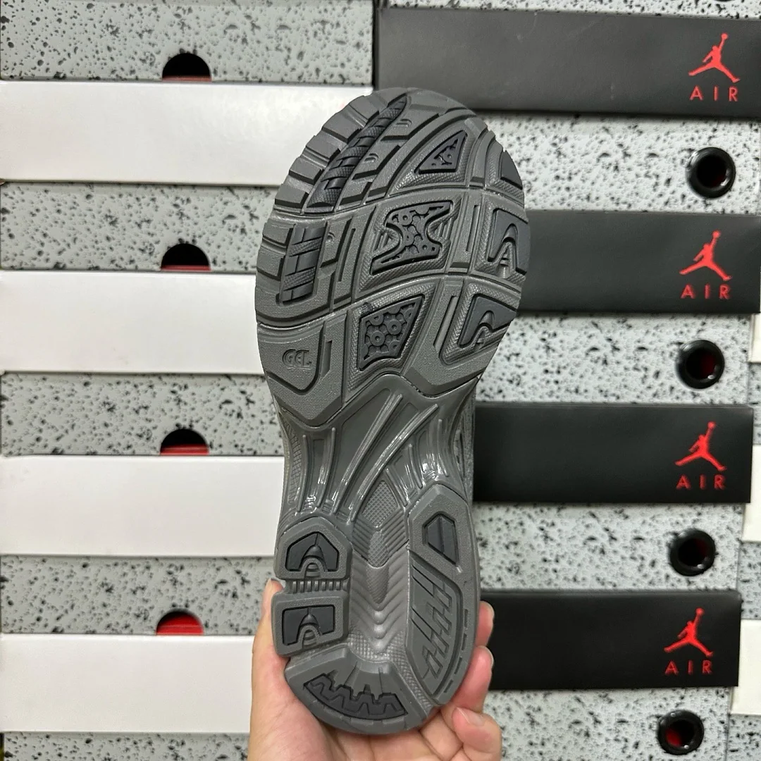 아식스 [ZC] 젤 카야노 14 1203B110-020 200456 Asics Gel-Kayano 14 Thom Browne Grey 상세 이미지 7