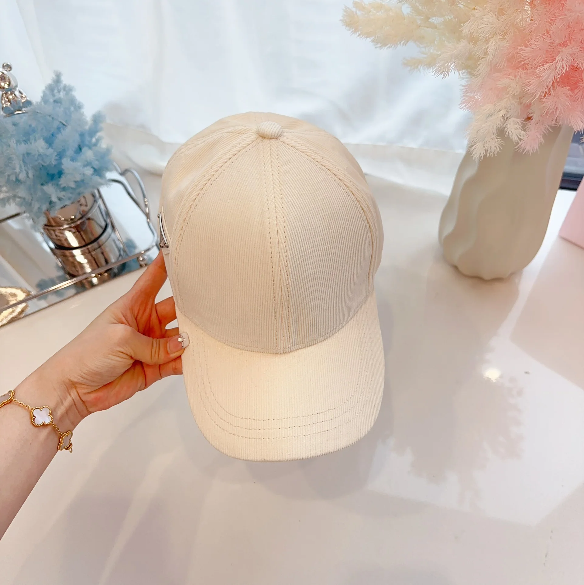 프라다 모자 85038 Prada Cap 상세 이미지 4