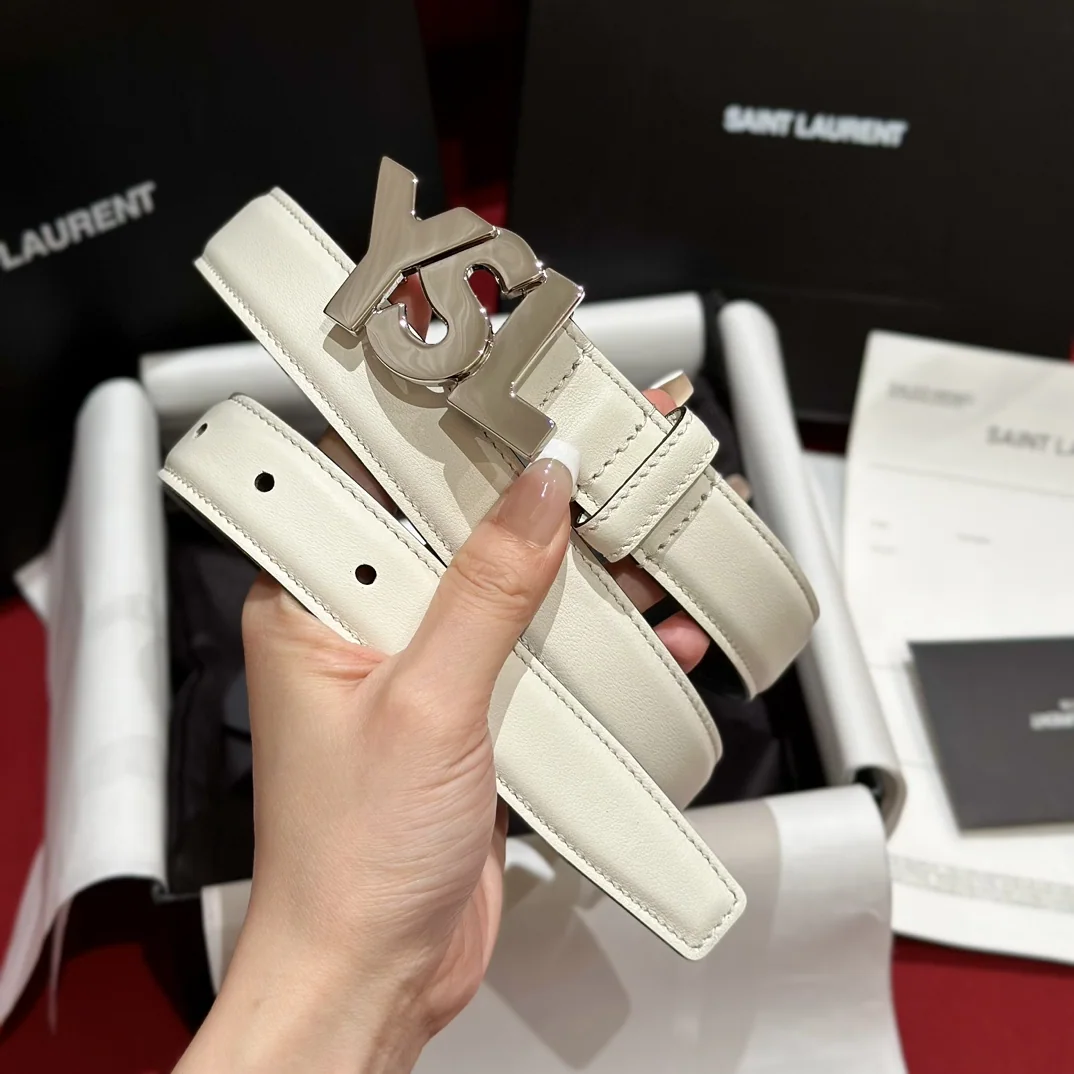 생로랑 YSL 금속 버클 양면 카프스킨 벨트 상세 이미지 4