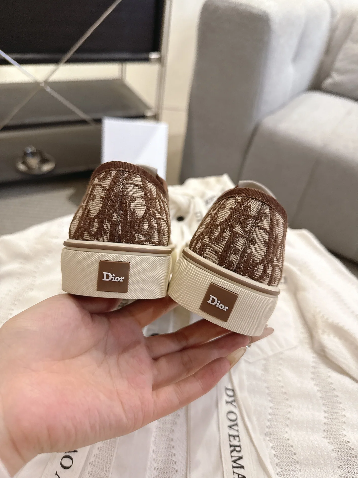 디올 레트로 모노그램 레이스 캔버스 신발 상세 이미지 5