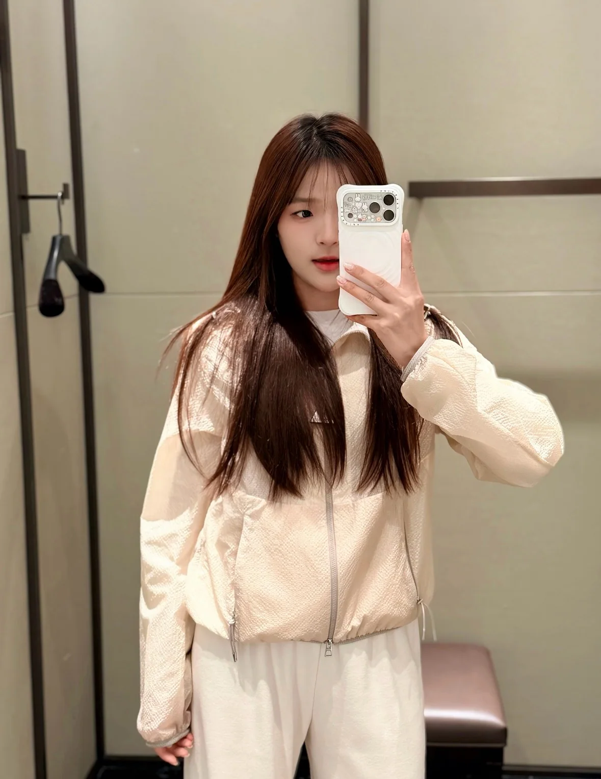 몽클레어 후드 크롭 자켓 여성용 상세 이미지 6