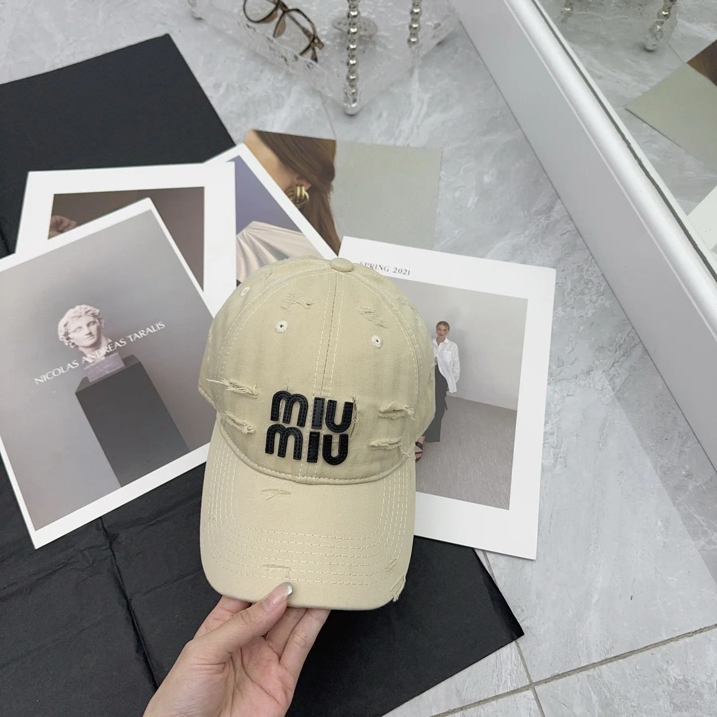 미우미우 모자 80932 Miu Miu Cap 상세 이미지 3