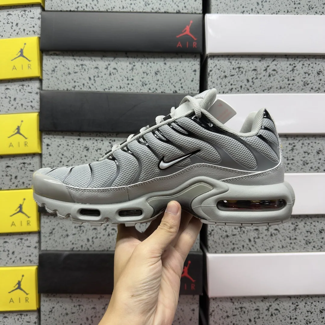 나이키 [TK] 에어 맥스 플러스 852630-021 201973 Nike Air Max Plus Wolf Grey 상세 이미지 8