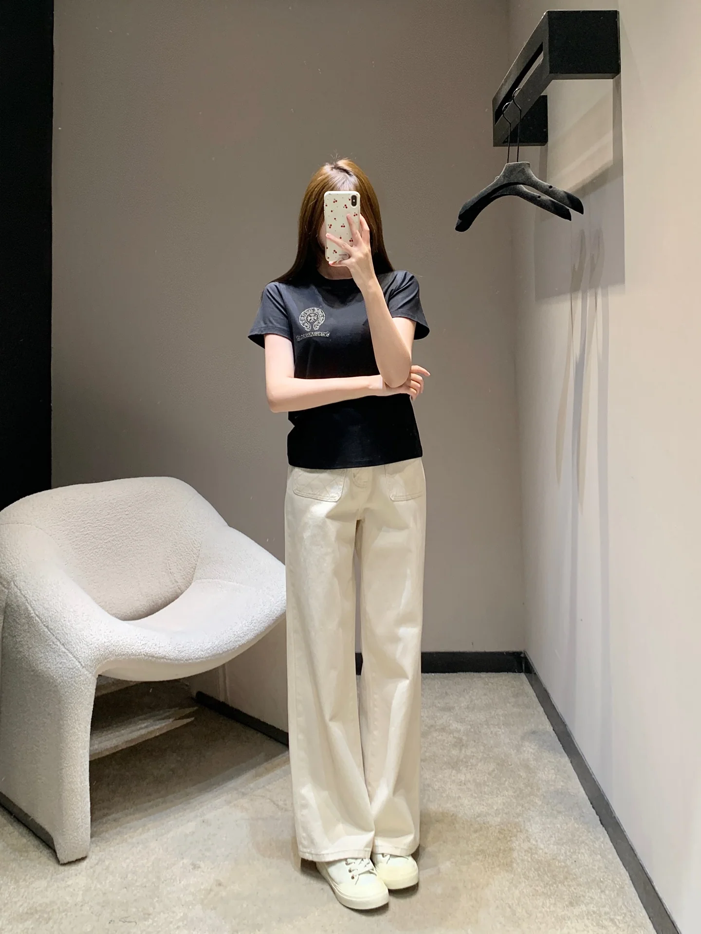 크롬하츠 크루넥 자수 반팔 티셔츠 여성용 26 SS 상세 이미지 4