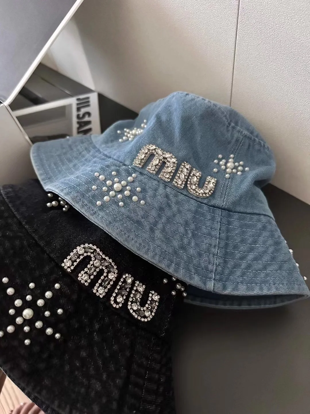 미우미우 모자 81097 Miu Miu Cap 상세 이미지 1