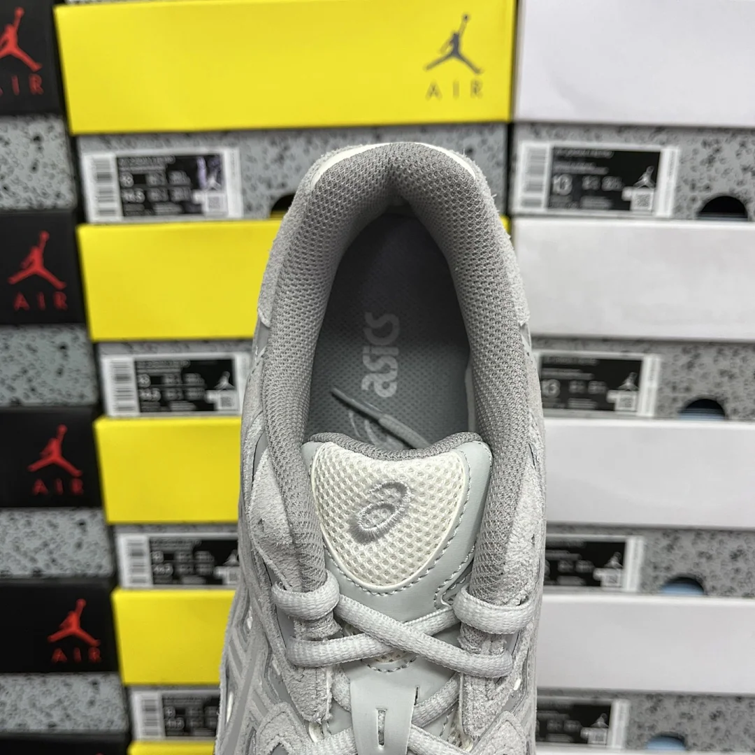 아식스 [ZC] 젤 NYC 1203A663-101 200326 Asics Gel-NYC Cream Cloud Grey 상세 이미지 6