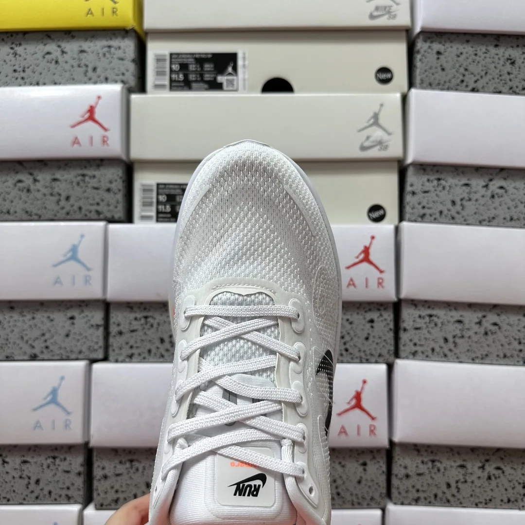나이키 [5A] 보메로 프리미엄 화이트 오렌지 HQ2050-631 201626 Nike Vomero Premium 상세 이미지 2