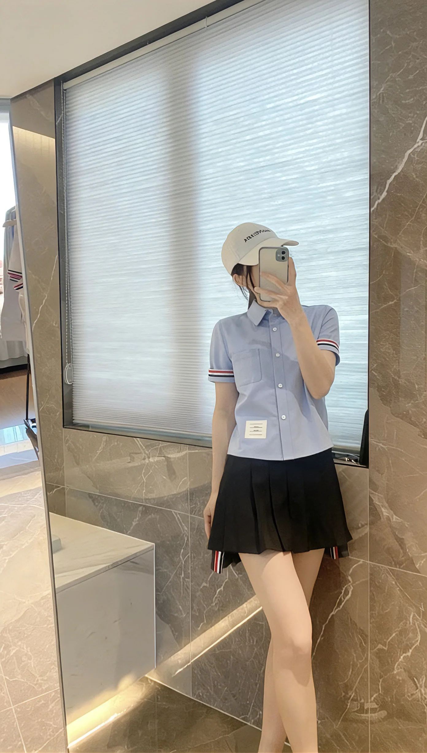 톰브라운 여성 면 옥스포드 반팔 셔츠 상세 이미지 1