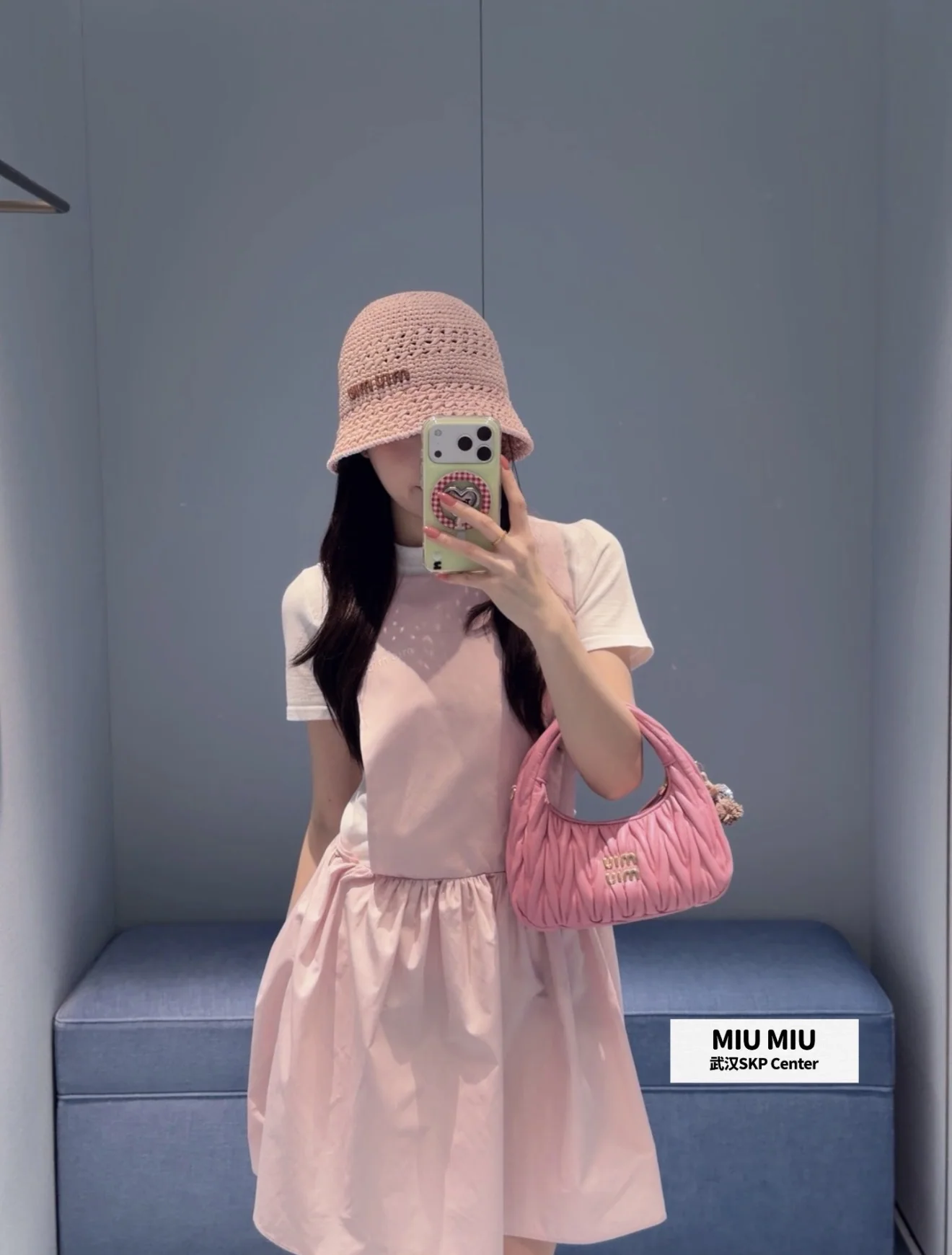 미우미우 핑크 플라워 A라인 원피스 2026 SS 상세 이미지 8