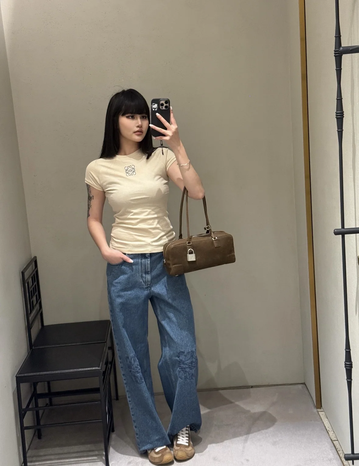 로에베 여성 미니멀 반팔 탑 상세 이미지 5
