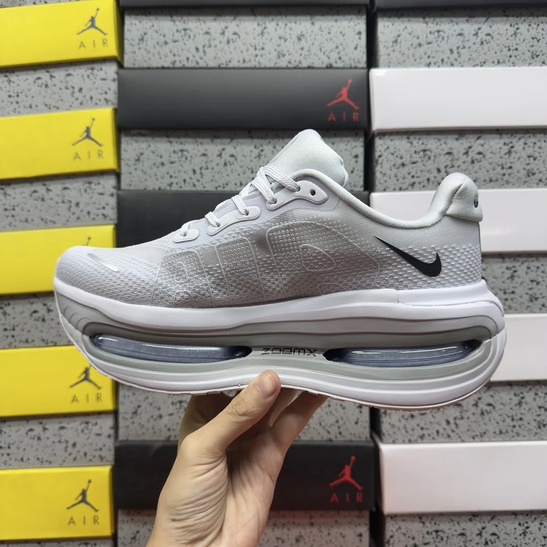나이키 [5A] 보메로 프리미엄 HQ2050-104 201800 Nike Vomero Premium Grey Fog Dark Obsidian 상세 이미지 6