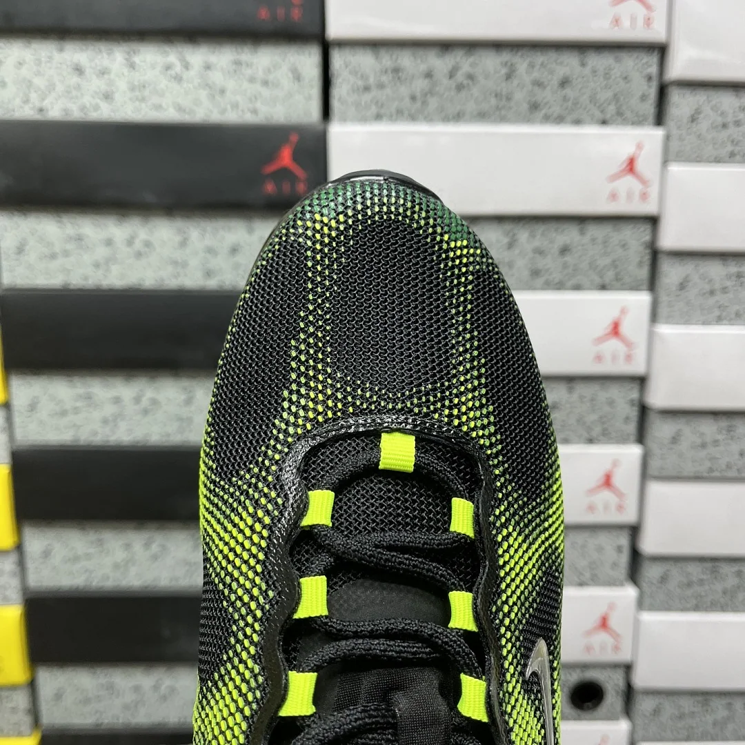 나이키 [EG] 에어 IQ7634-001 201664 Nike Air Liquid Max Black Green Apple 상세 이미지 4