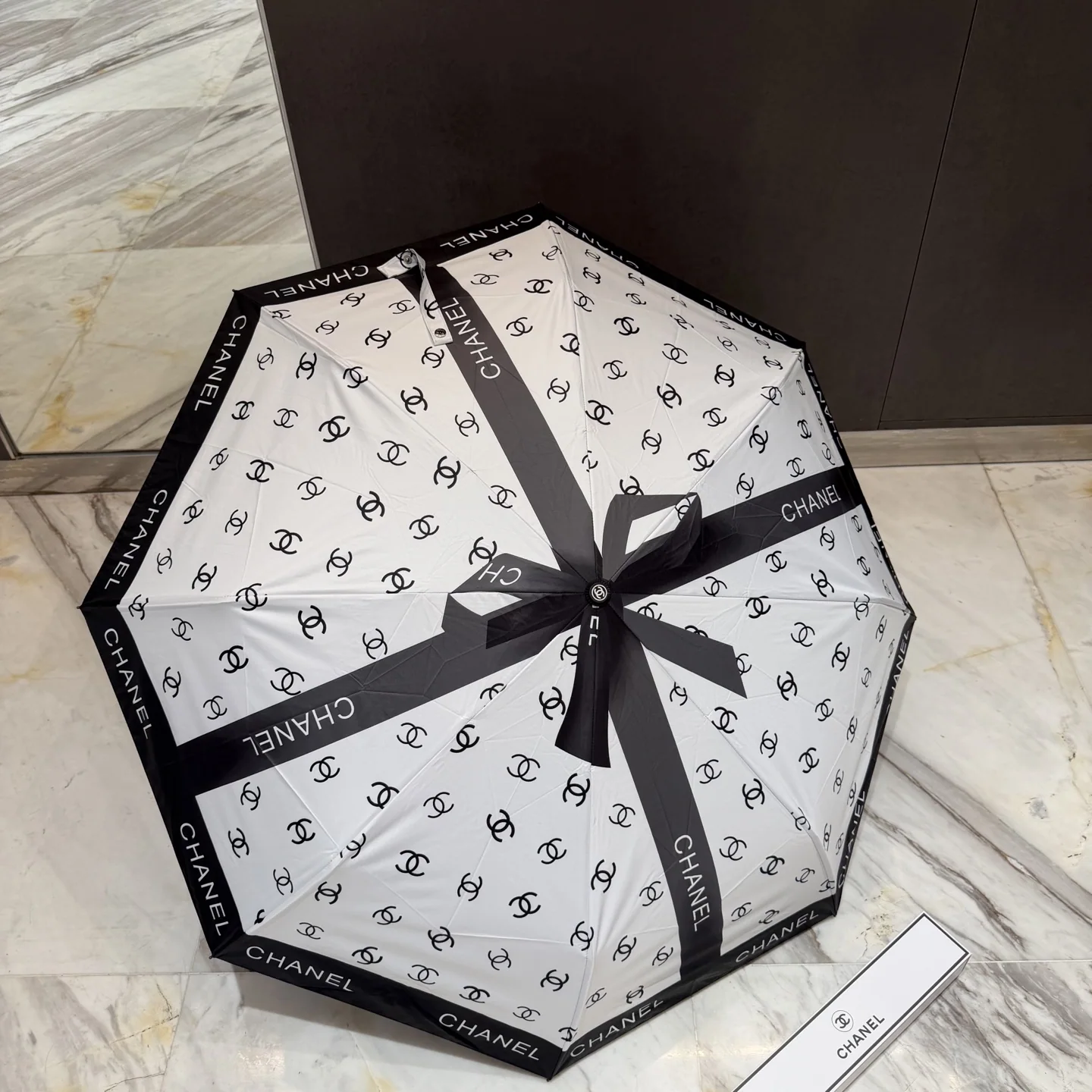 샤넬 우산 85384 Chanel Umbrella 상세 이미지 9