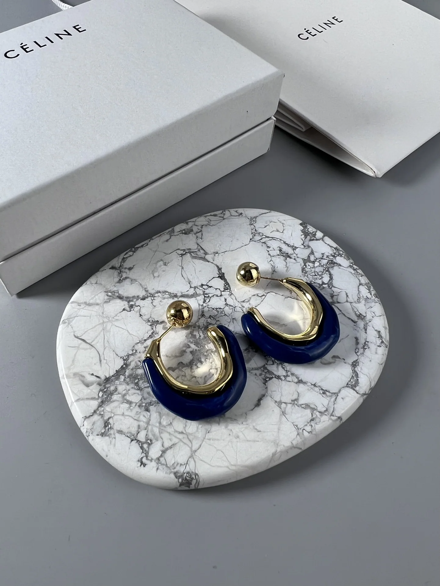 셀린느 귀걸이 69681 Celine Earrings 상세 이미지 3