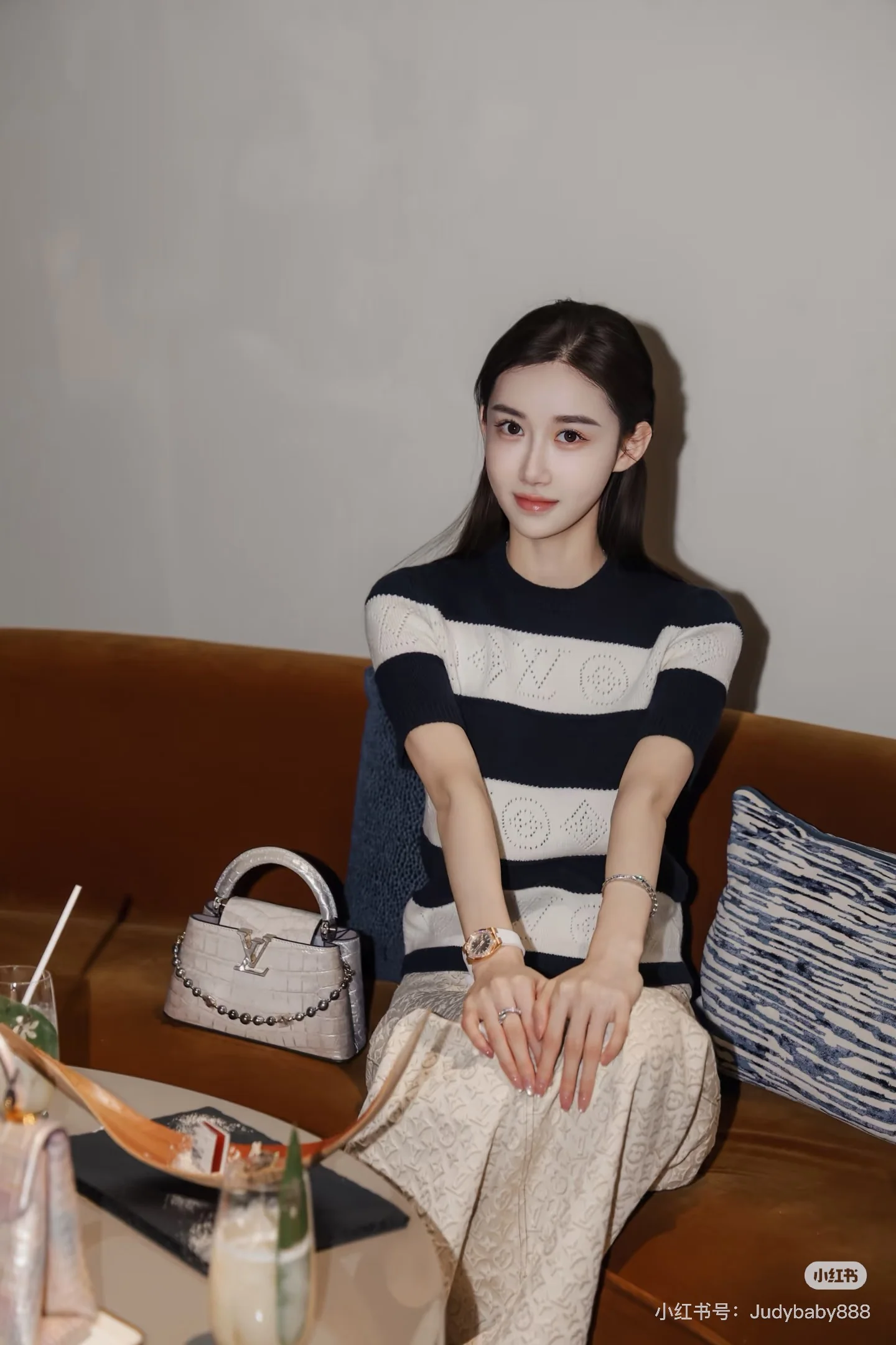 루이비통 캐시미어 혼방 스트라이프 반팔 니트 티셔츠 26 SS 상세 이미지 7