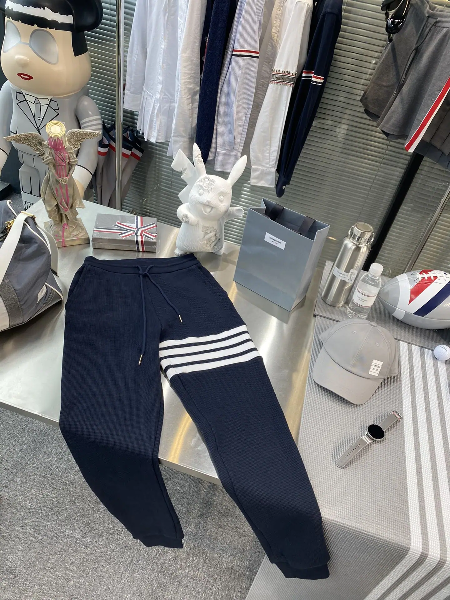 톰브라운 와플 원단 남성 바지 상세 이미지 1