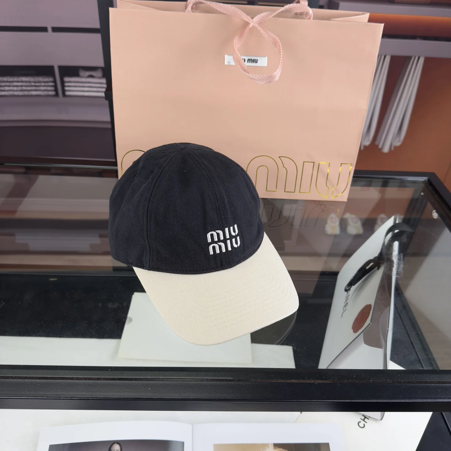 미우미우 컬러 블록 야구모자 상세 이미지 4