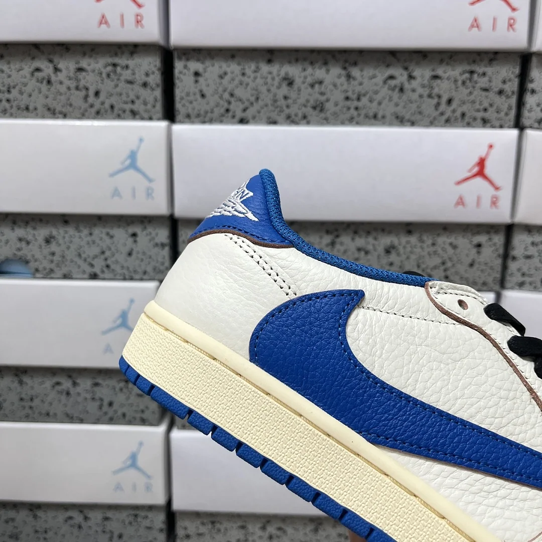 나이키 [PK4.0] DM7866-104 201942 Nike Fragment X Travis Scott Sail Military Blue 상세 이미지 2