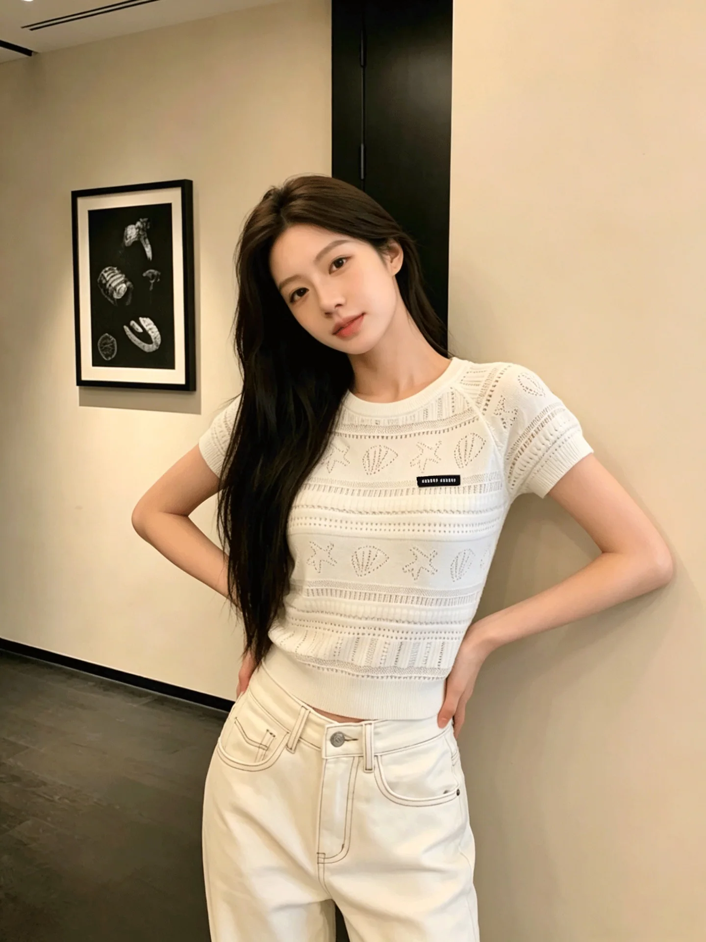 미우미우 기하학 시스루 라운드넥 반팔 니트티셔츠 상세 이미지 1