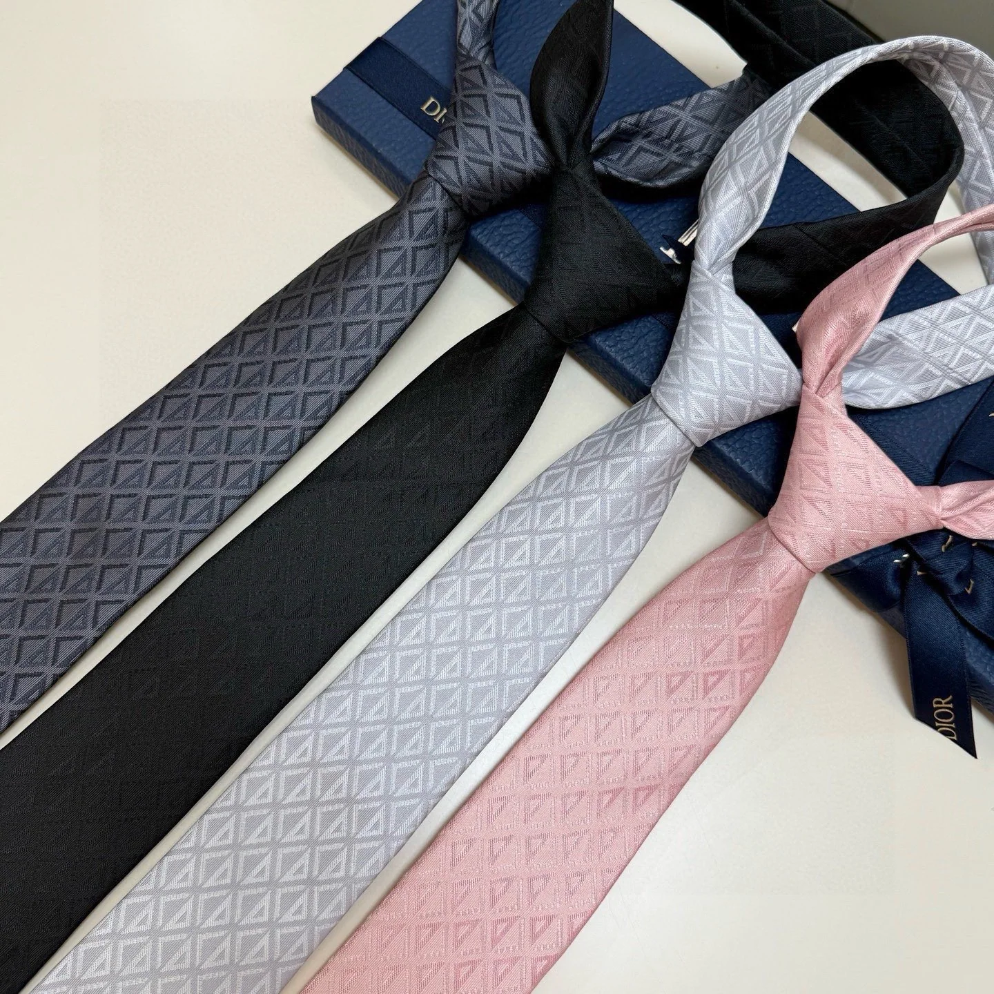디올 넥타이 89677 Dior Accessories 상세 이미지 12