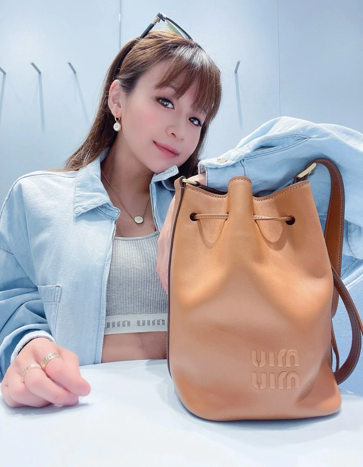미우미우 라운드 에나멜 목걸이 상세 이미지 8