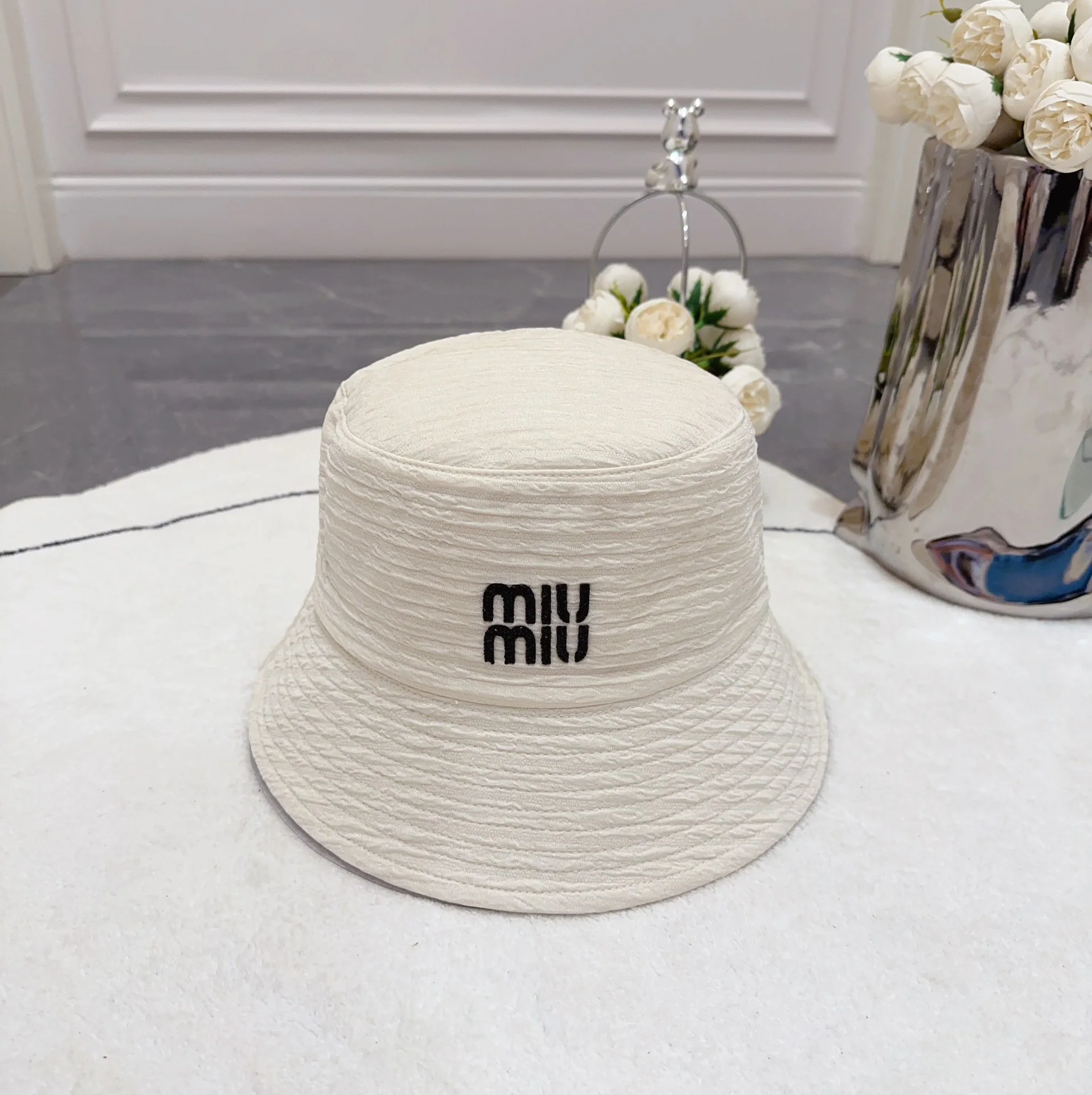 미우미우 모자 81121 Miu Miu Cap 상세 이미지 2