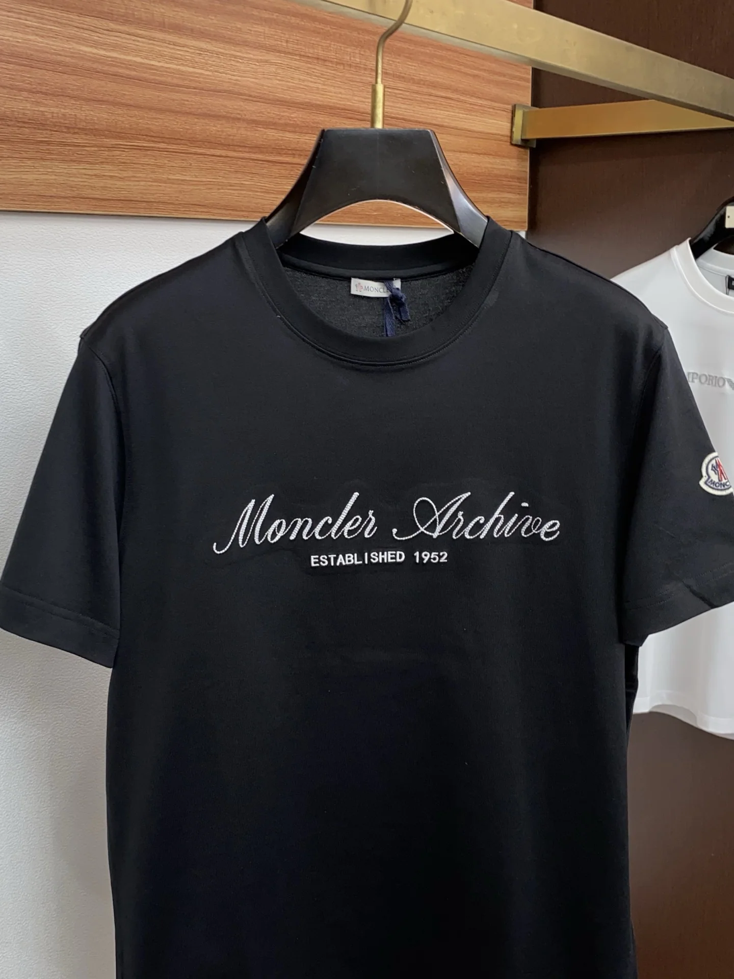 몽클레어 26 SS 면 크루넥 반팔 티셔츠 남성용 P250 상세 이미지 2
